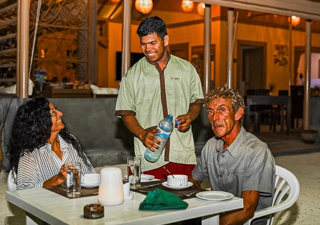 Tropical Tree Hotel Fehendhoo Exterior foto